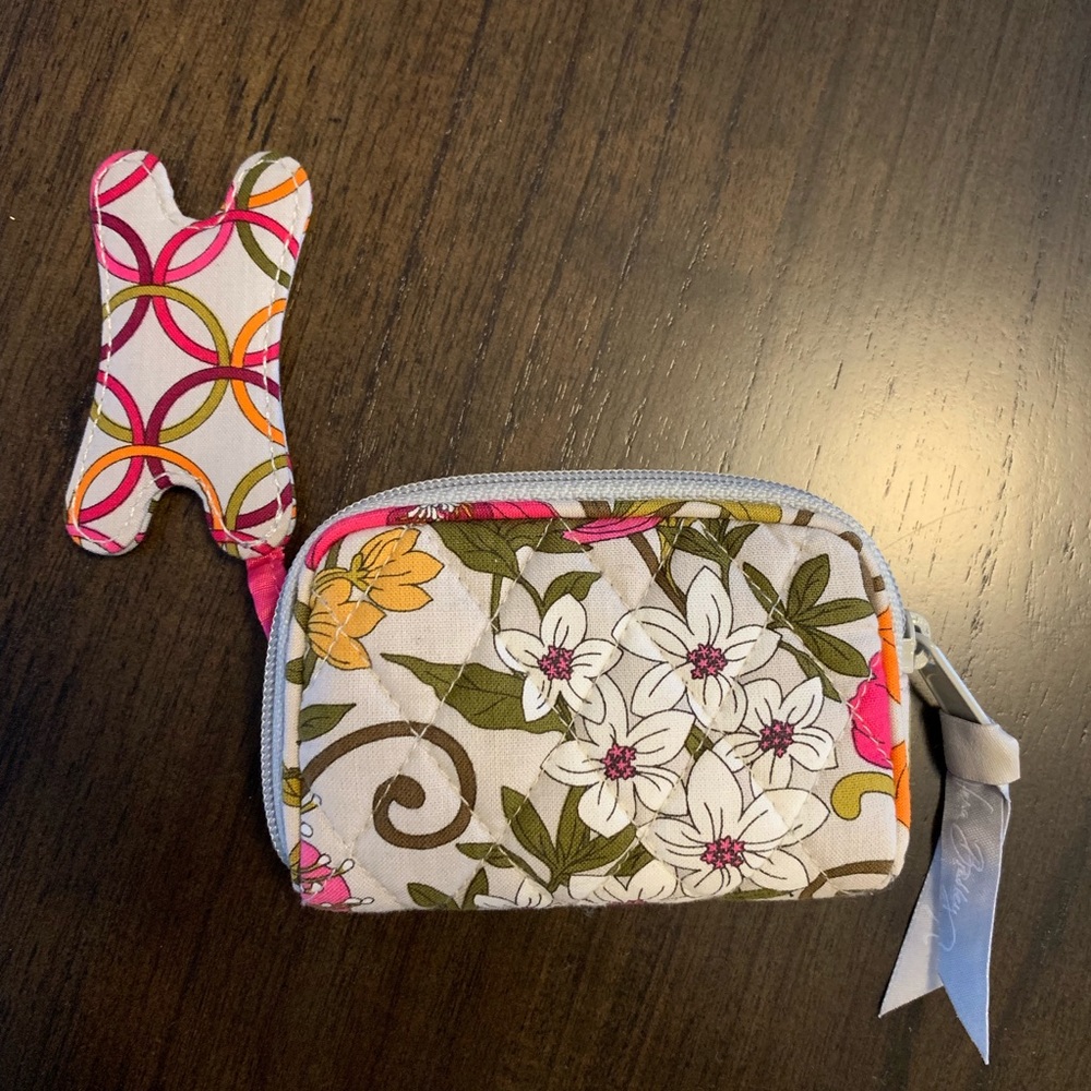 Vera Bradley Headphone Case - NEW